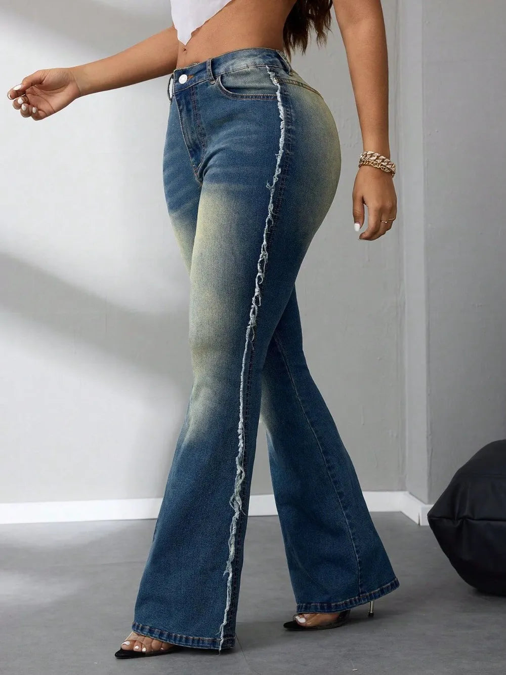 Side Raw Hem Flare Jeans – Trendy High-Waist Denim with Vintage Street Style for Women eprolo