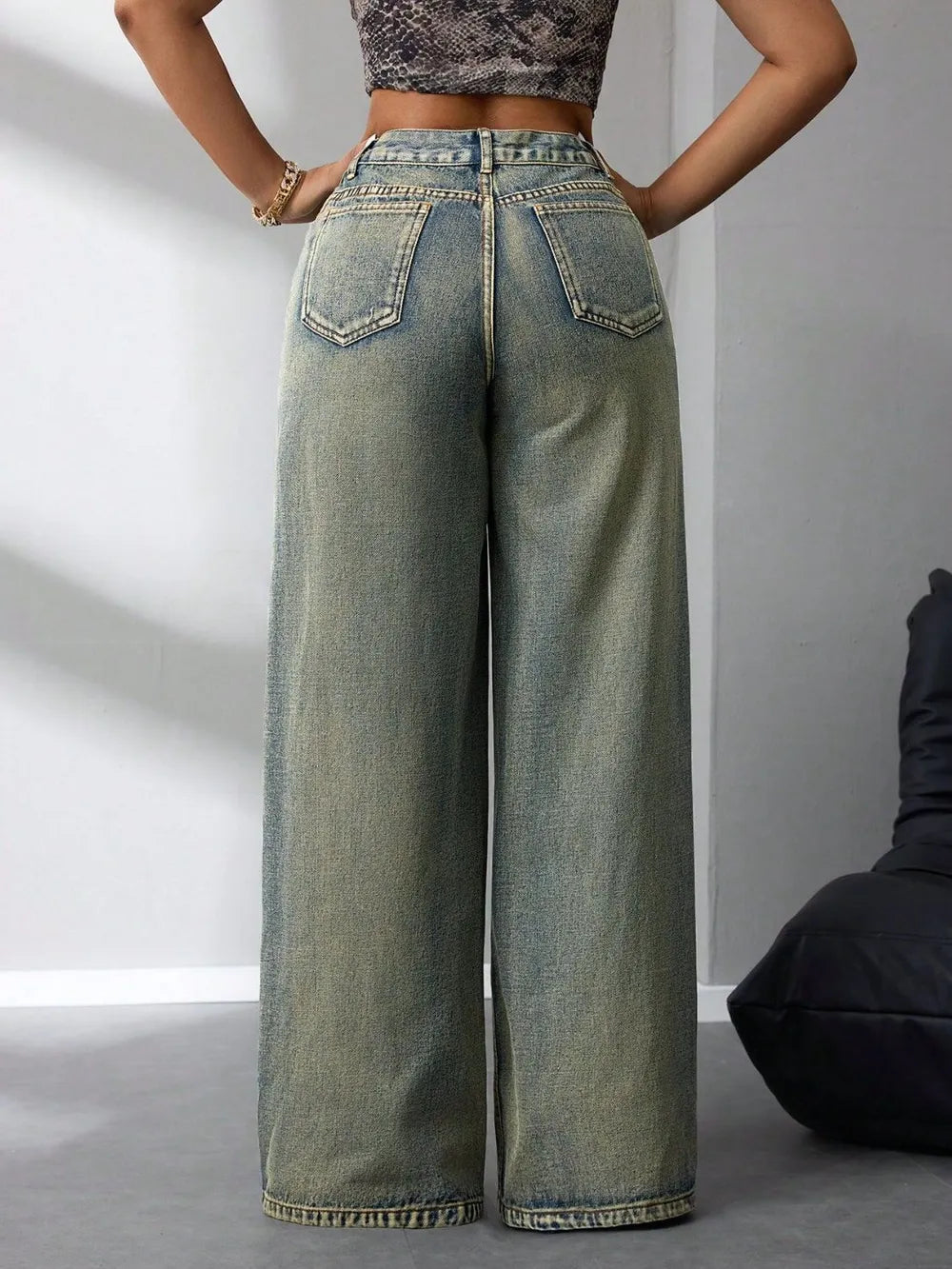 High Waist Wide Leg Jeans – Trendy Loose-Fit Denim for a Chic Everyday Look eprolo rghbeu-b4.myshopify.com High Waist Wide Leg Jeans – Trendy Loose-Fit Denim for a Chic Everyday Look