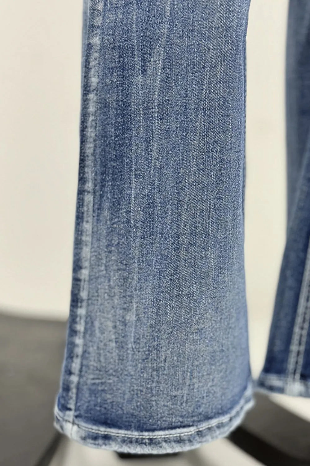 Star Embroidered Bootcut Jeans eprolo